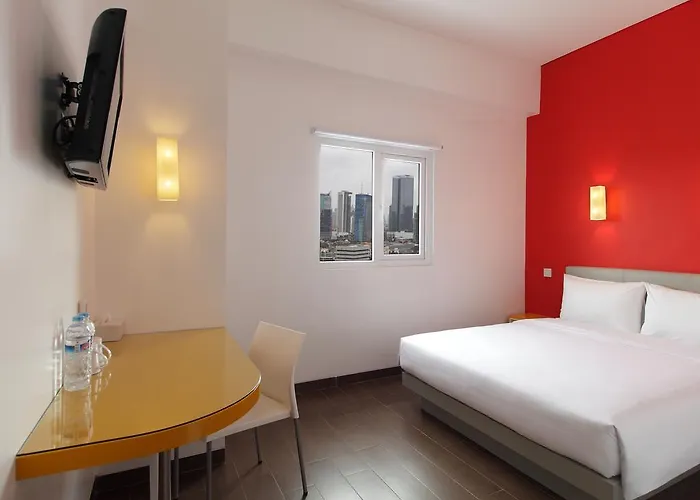 Amaris Teuku Umar Hotel